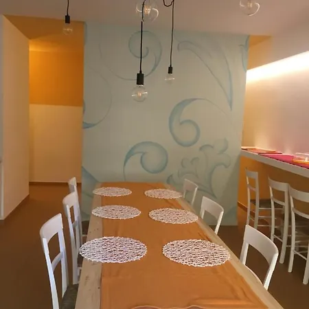 Oikos Selinunte Guest house 3*