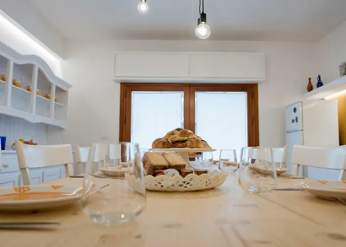 Pensjonat Oikos Selinunte 4*